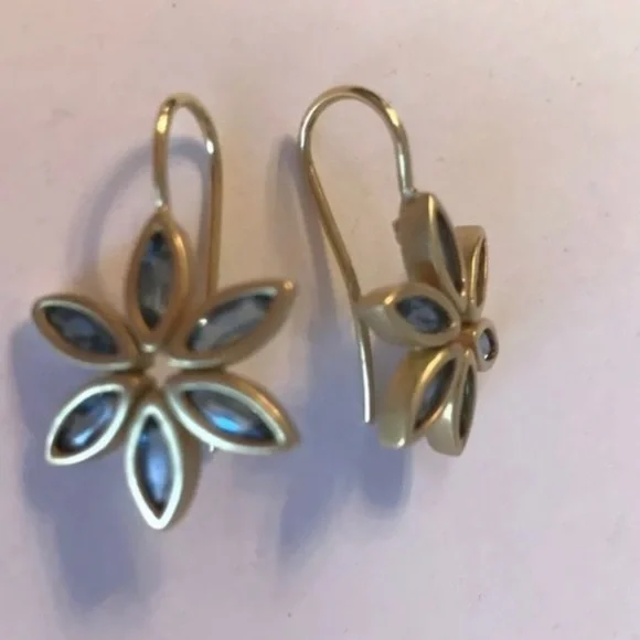 Slane 18k Sapphire Daisy Earrings Large Size - Picture 3 of 7